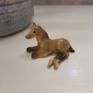 Breyer Thoroughbred Lying Foal Palomino